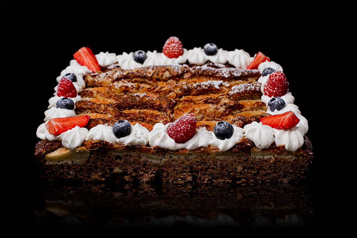 Gluten -og laktosefri eplekake med krem, 16pers.