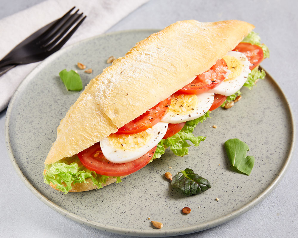 Laktosefri grov baguette, Egg/tomat,