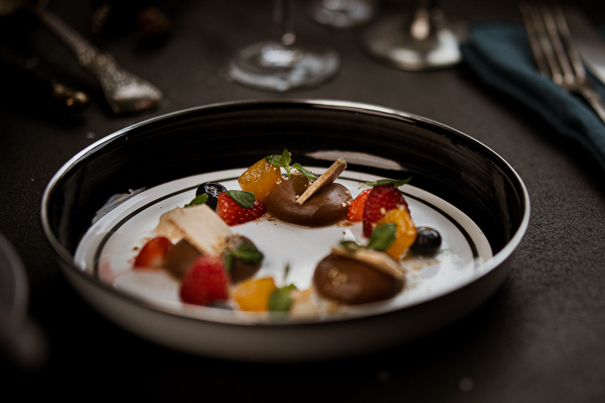 Dessert: Melkesjokolade- og hasselnttmousse