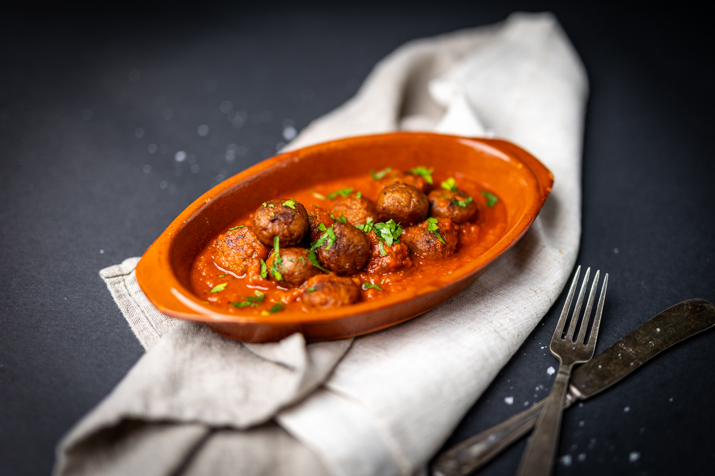 Spanske vegetarboller i tomatsaus KAMPANJETILBUD